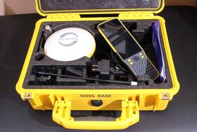 E300-pro E-survey E300 Pro High Precision Gnss Receiver And P8ii Handheld Data Collector