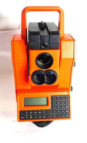 44410263 Geodimeter Total Station - Free Shipping