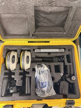 980-2031-10 Hemisphere Dual C631 - Base And Rover Set With Field Genius