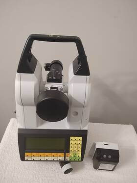 5100a Leica Geosystems Tm