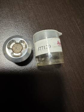 577120 Leica 1.5 Inch Nests 3/8-16 Threads 2 Pcs