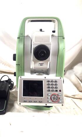 868851 Leica Ts07 5ftft R500 With Auto Height