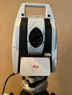 At402 Leica - Absolute Laser Tracker Hexagon Excellent Condition