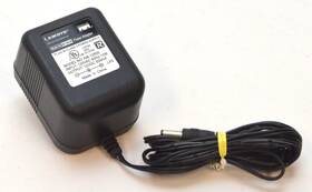 Am-12500 Linksys / Cisco 12/0.5c 12v Power Adapter Used Ad