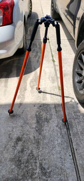 5218-02-for Seco Thumb-release Tripod-flo Orange -