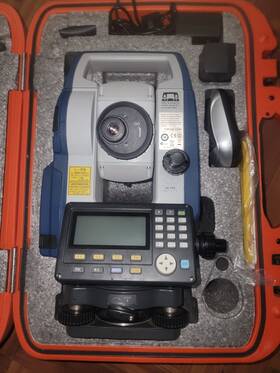 Cx-105 Sokkia Gs7015 Total Station With Case