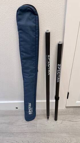 106815-10 Spectra Geospatial Carbon Fiber Gps Rover Pole 1.75m With Soft Bag