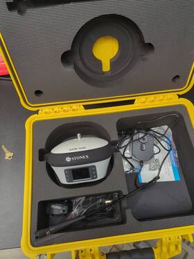 S980 Stonex Gnss Receiver - Black
