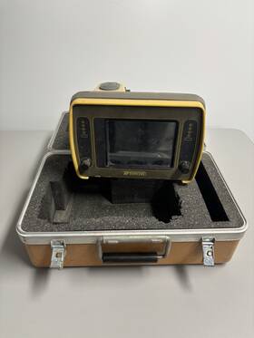 242-1592 Topcon Gps Monitor 9168 With Case