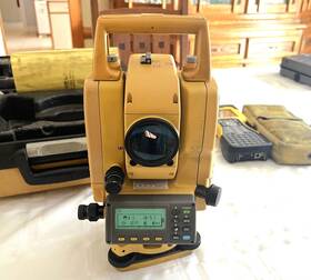 Gpt-3003lw Topcon Gtp-3003lw Reflectorless Surveying Total Station Bluetooth