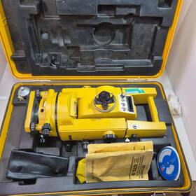 Gts-2 Topcon Gts2 Electronic Total Station Surveying Instrument Yellow