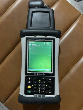 20963.1.5.2 Trimble Nomad Data Collector With Charger