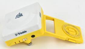 Leap-100-a-1.0 Trimble L504000177 Gnss Bluetooth Receiver For Ios/android Mobile