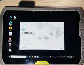 121800 Trimble T100 Tablet Rugged With Perpetual Filedlink License