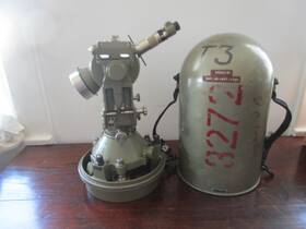 Wild Heerbrugg T3-58458 Teodolite Power Supply With Bullet Case