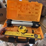 Johnson 9100/40-0909 Laser Level Kit W/ Tripod. Fixed Price $29.95.