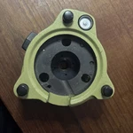 Leica Geosystems Wild GDF-21 Tribrach. Free S/h. Fixed Price $75.00.